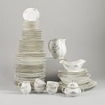 1358 1295 DINNERWARE